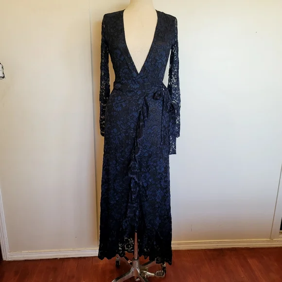 GANNI Flynn Lace V neck Wrap Ruffle and Lace Dress - Picture 12 of 16